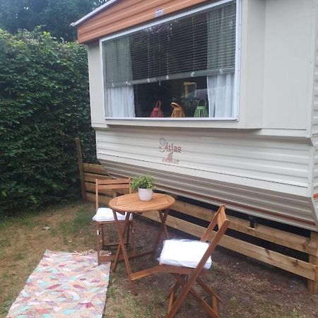 Hotel Caravan In Bosrijk Gebied Zuidlaren Exteriér fotografie